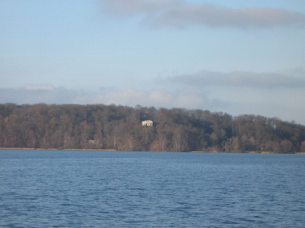Jezioro Tollensesee i Belvedere w Neubrandenburgu