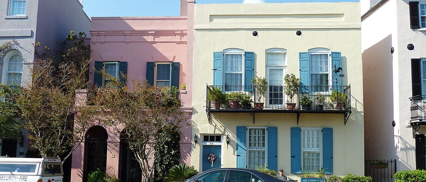 Kolorowe domy Rainbow Row w Charleston w Karolinie Południowej