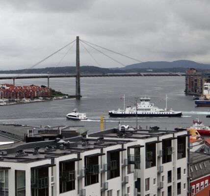 Panorama portu i zabudowy Stavanger