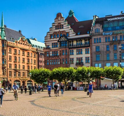 Stortorget i zabytkowe kamienice w centrum Malmö